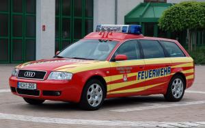 Audi A6 2.4 Avant Feuerwehr 2001 года